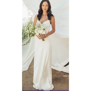 Show Me Your MuMu White Midi Dress